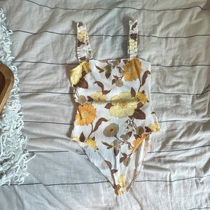 Forever 21 body suit sz M